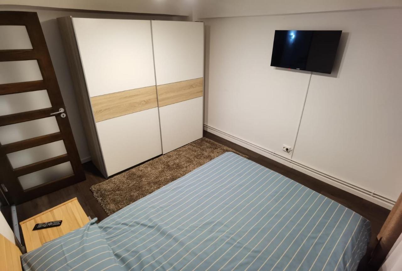 Apartament - Central Târgu Jiu Zewnętrze zdjęcie