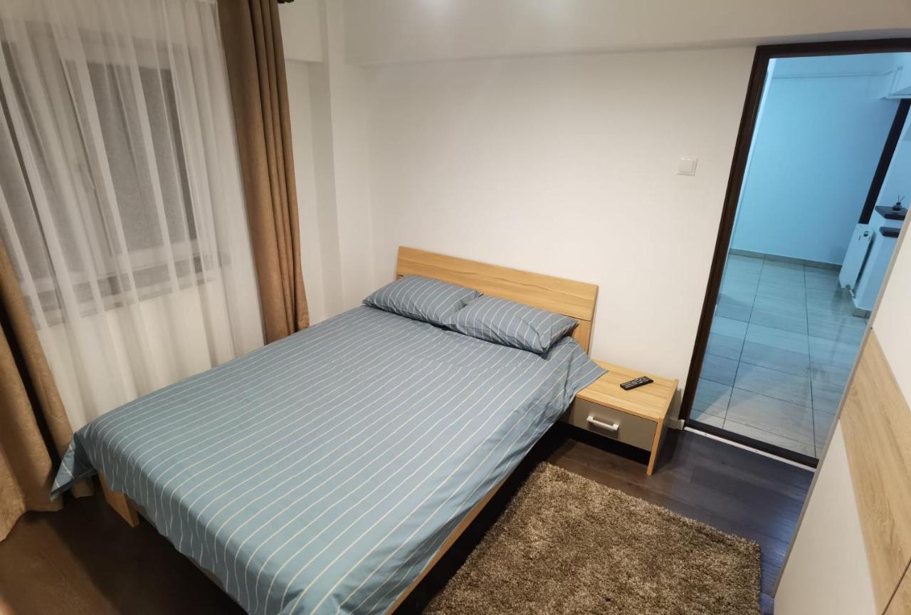 Apartament - Central Târgu Jiu Zewnętrze zdjęcie